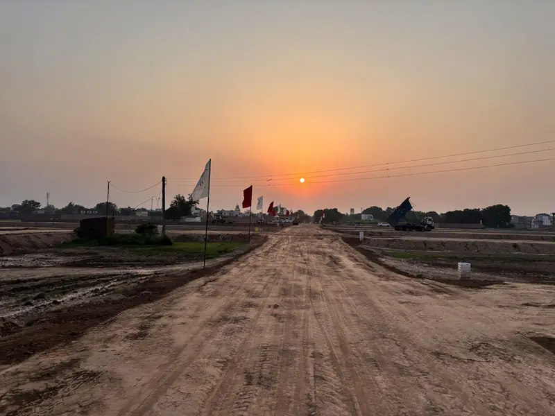 Central road sunset — The Ridge project collection